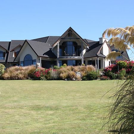 Dock Bay Lodge Те Анау Екстериор снимка