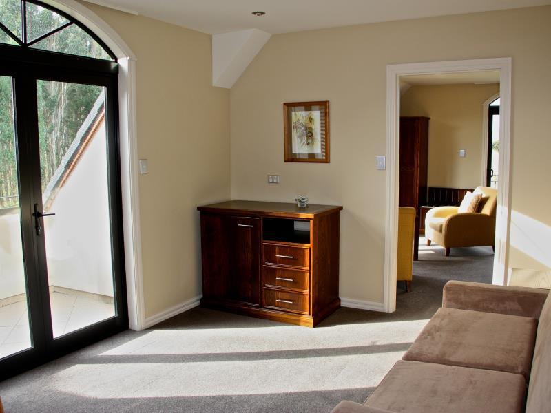 Dock Bay Lodge Те Анау Екстериор снимка